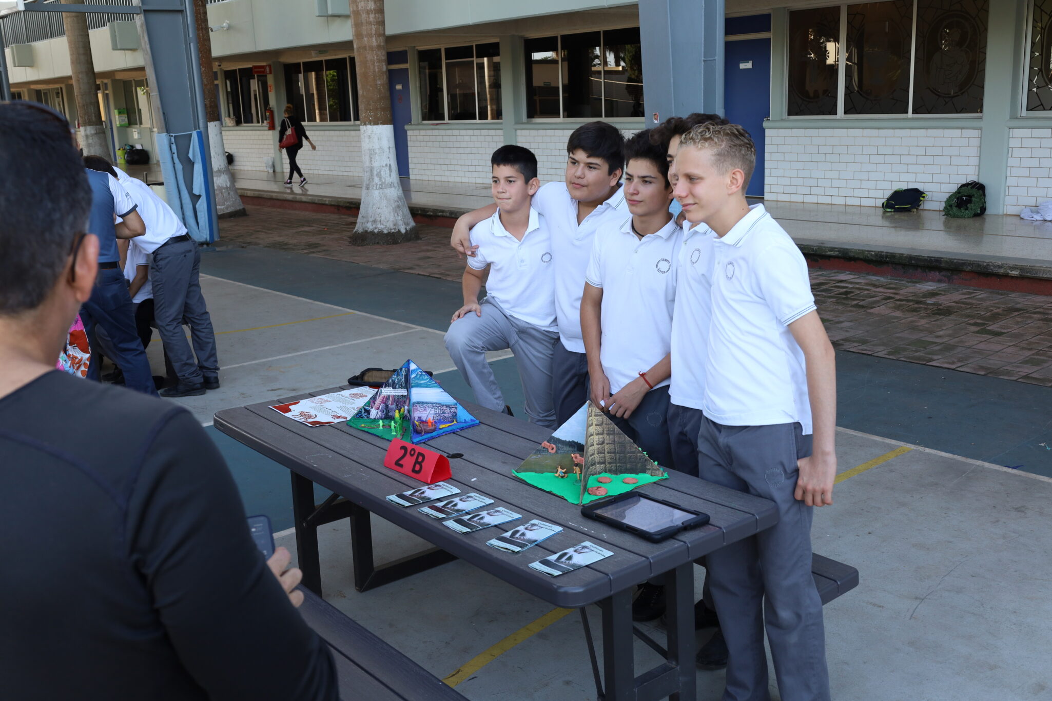 Alumnos de secundaria de Cumbres Mérida exponen proyectos de ciencias